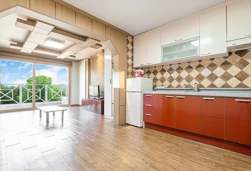 Namyangju Jeongwon Pension