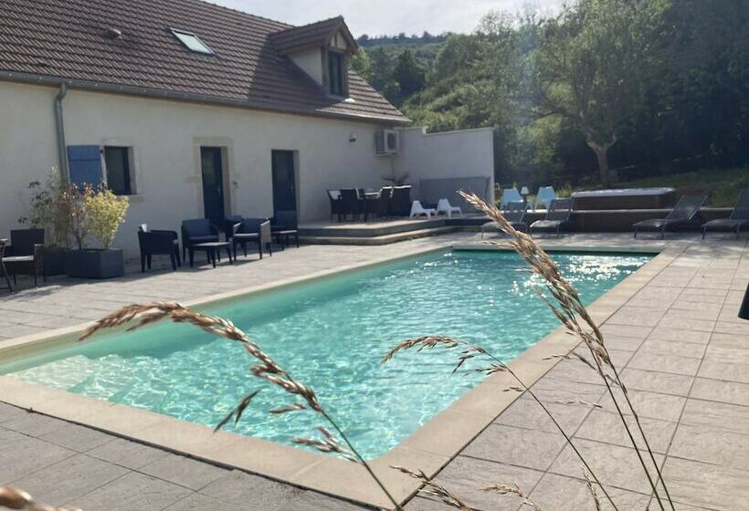 بنسيون Clos De Belle Roche