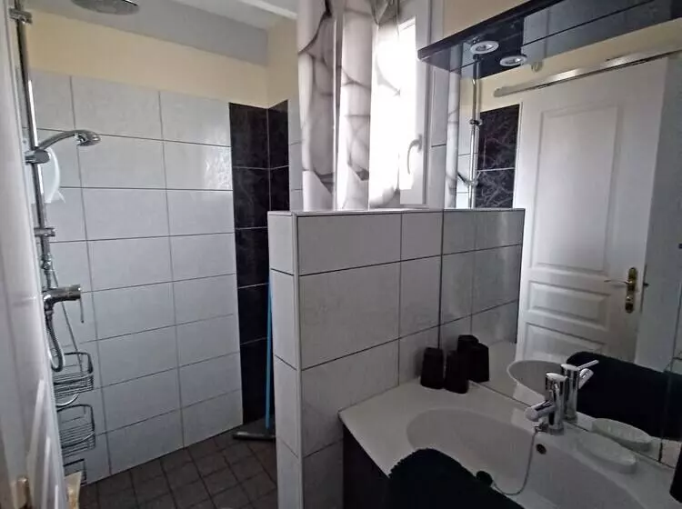 Majatalo Gîtes Les 2 Clos Au Pied Du Mont