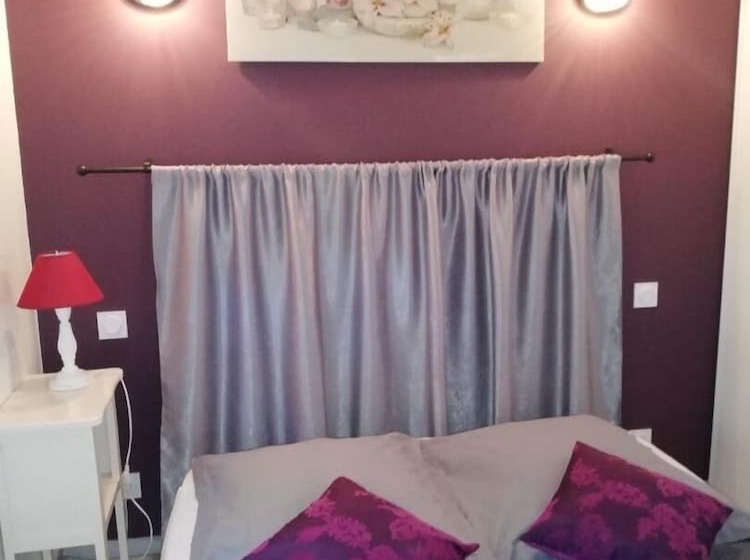 Majatalo Gîtes Les 2 Clos Au Pied Du Mont