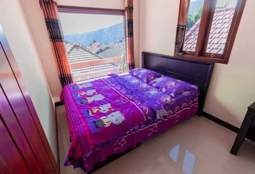 ペンション Homestay Umah Sare