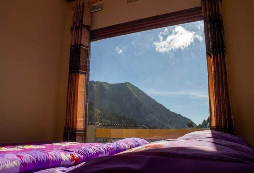 ペンション Homestay Umah Sare