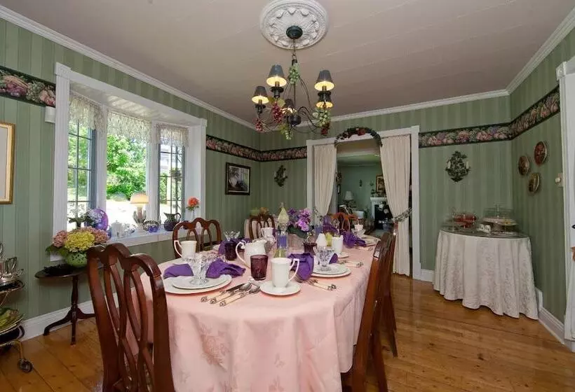 Majatalo Maison Victoria Inn
