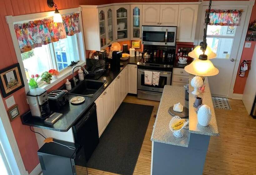 پانسیون Maison Victoria Inn