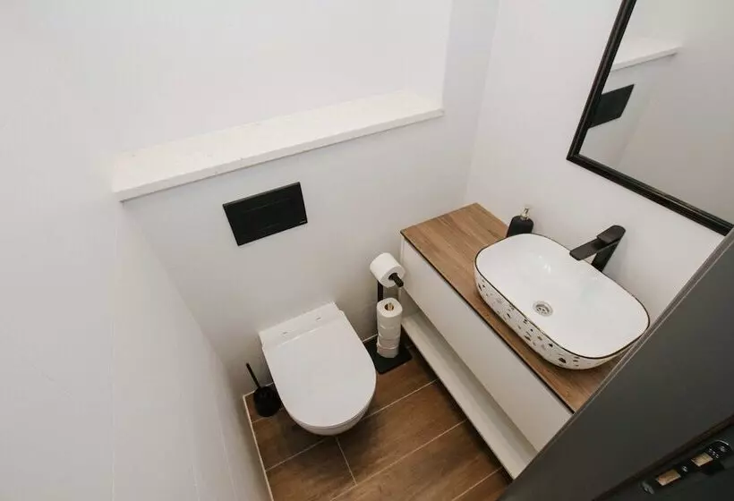 پانسیون Oleander Urban Suites