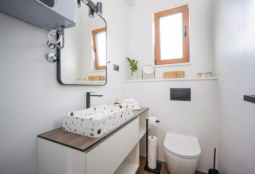 پانسیون Oleander Urban Suites