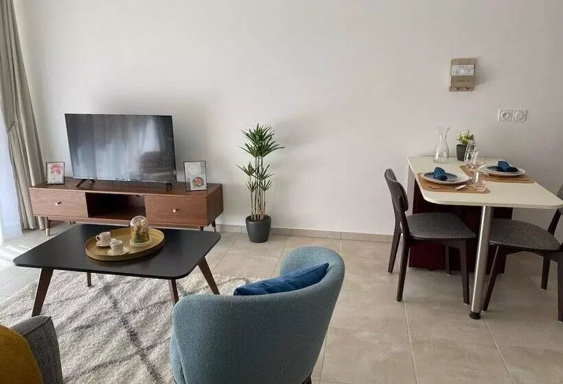 ペンション Résidence Domitys Regalecia à Uzès