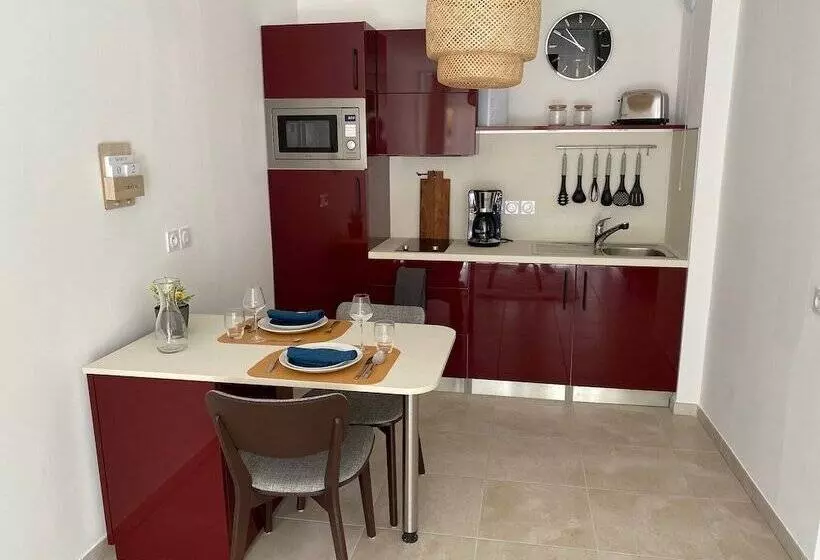 ペンション Résidence Domitys Regalecia à Uzès