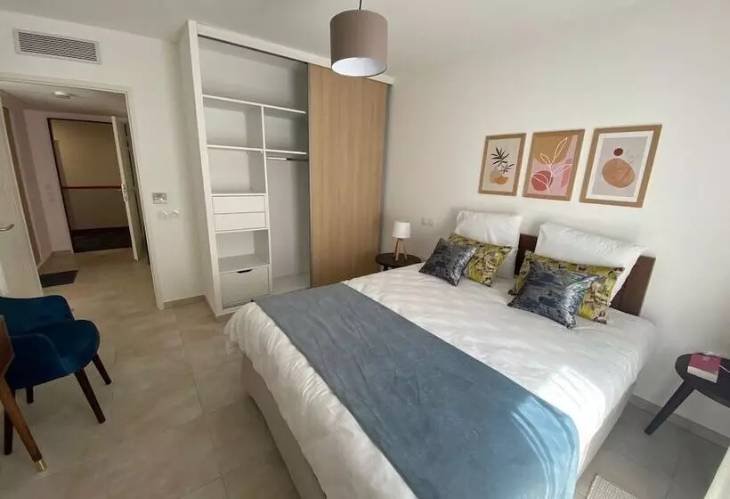 ペンション Résidence Domitys Regalecia à Uzès