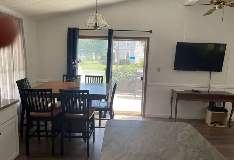 Majatalo West End House