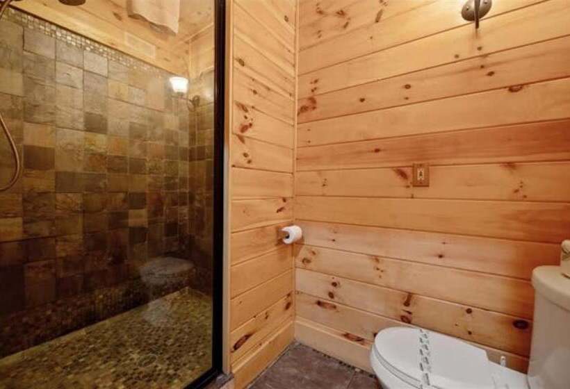 Underlook Cabin Secluded Cabin With Wifi Large Deck Gas Grill Wood Fireplace