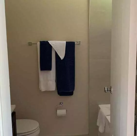 Apsley Inn And Restaurant