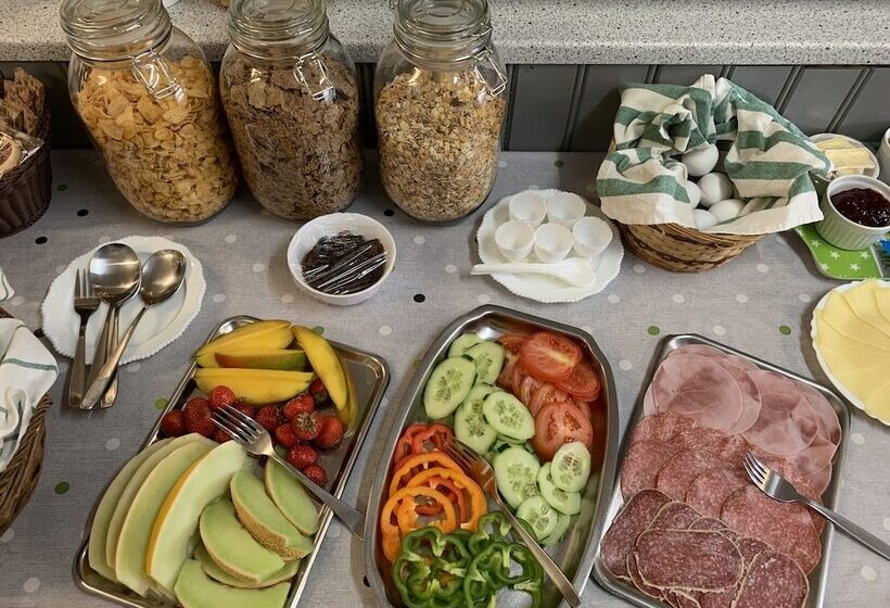 Blackstad Vandrarhem Hostal B&b