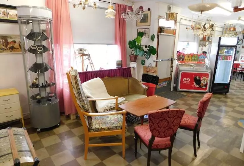 Blackstad Vandrarhem Hostal B&b