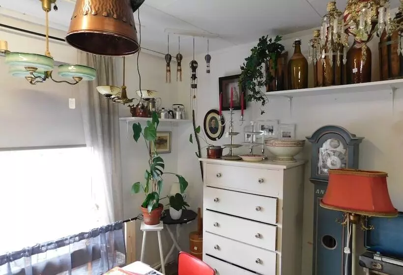 Blackstad Vandrarhem Hostal B&b