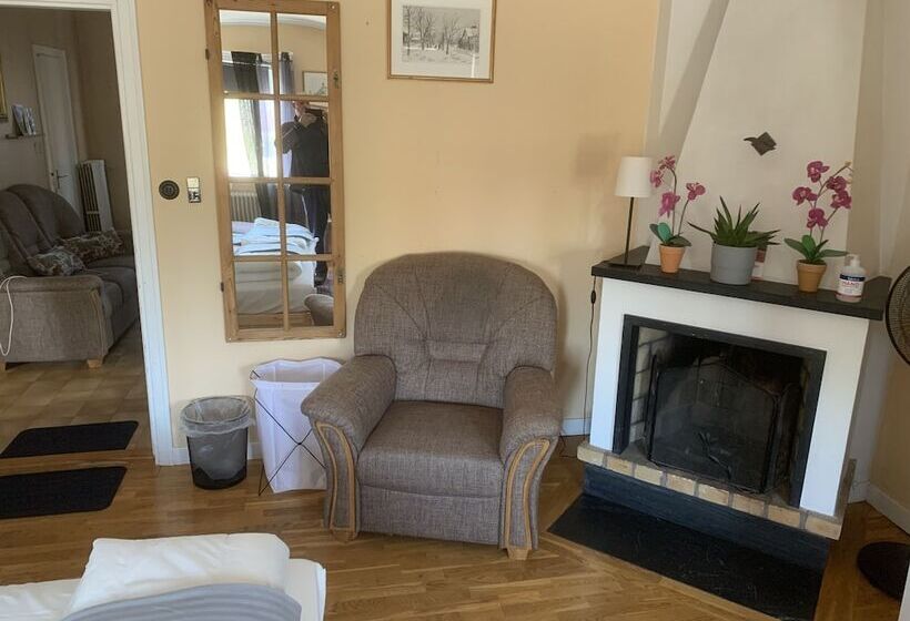 Blackstad Vandrarhem Hostal B&b