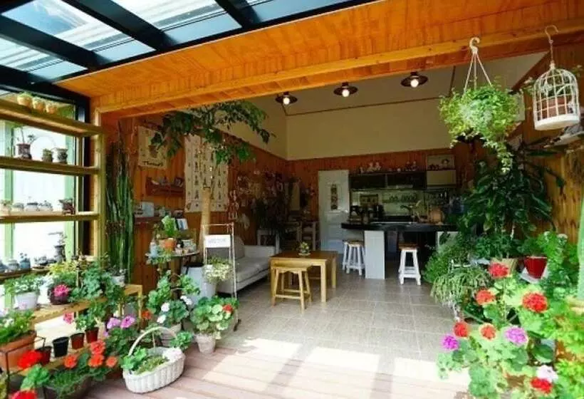 Pension On The Sea Shore In The Bosom Department Byeonsanbando