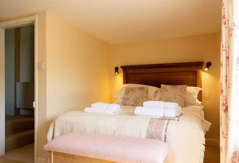 Casina Cottage