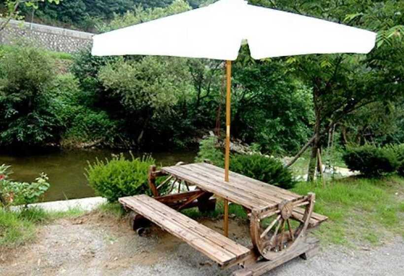 Chuncheon Supsogiyagi Pension