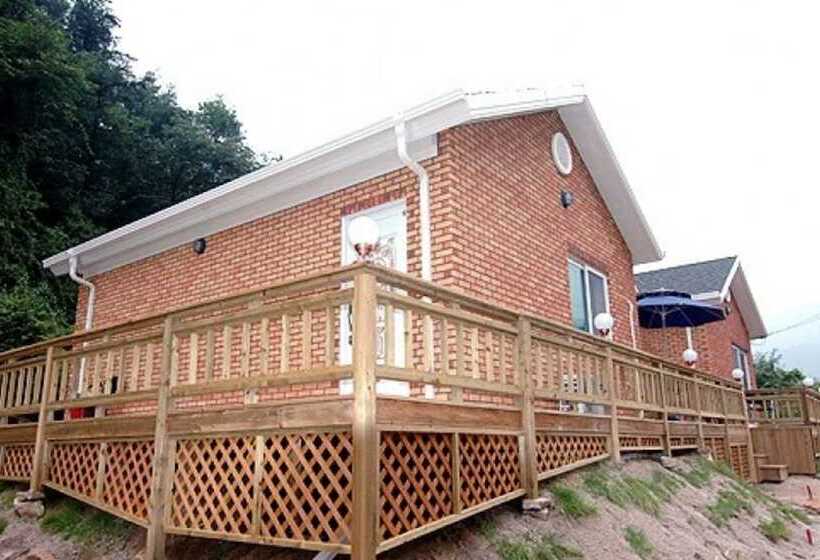 Chuncheon Supsogiyagi Pension