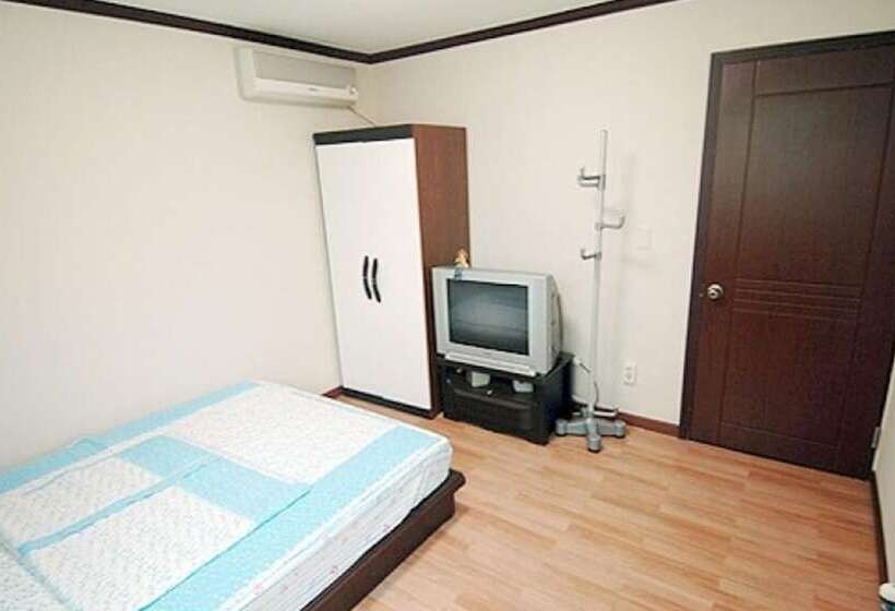 Chuncheon Supsogiyagi Pension