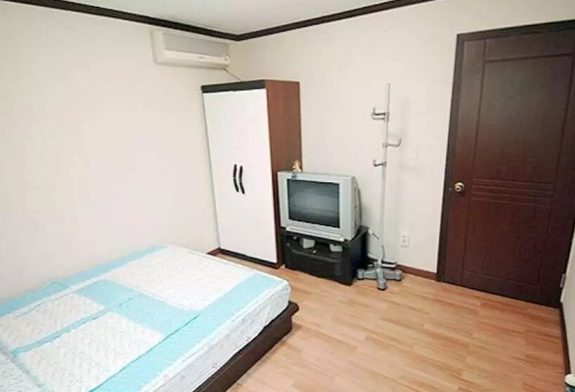 Chuncheon Supsogiyagi Pension