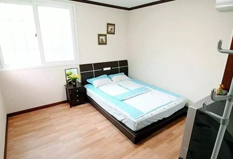 Chuncheon Supsogiyagi Pension