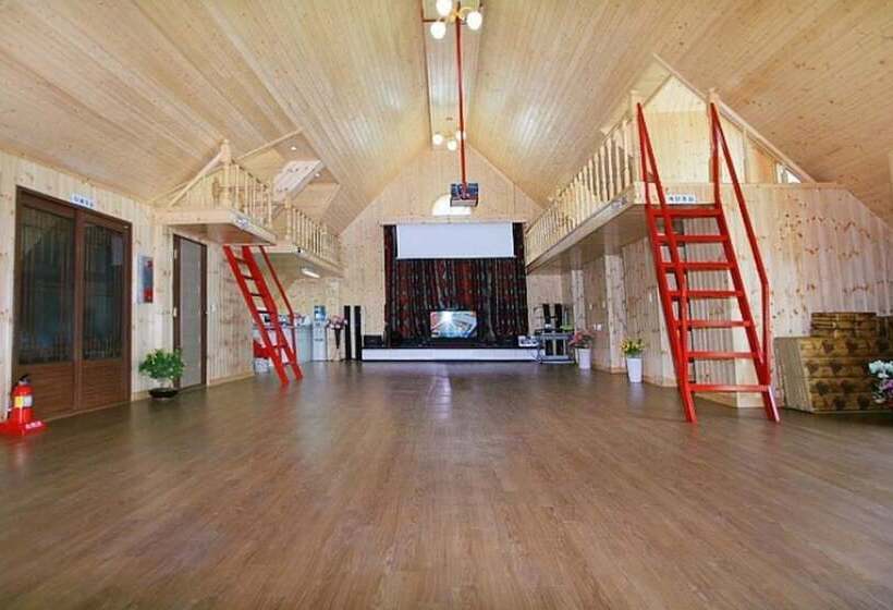 Пансион Youngwol Dongkang Village Caravan