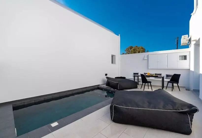 Filoxenia Luxury Villas