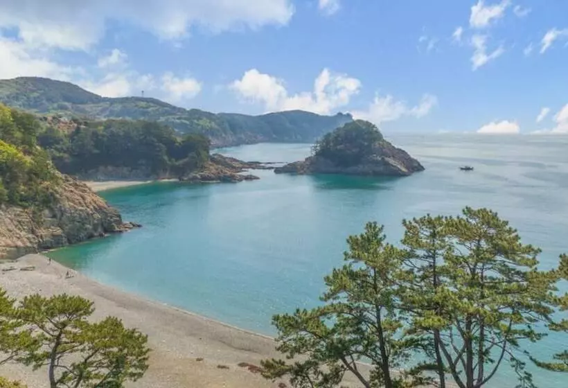 Geoje Island Haegeumgang Pension