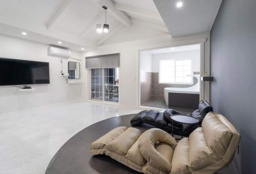 Gyeongju Dear Forma Pension