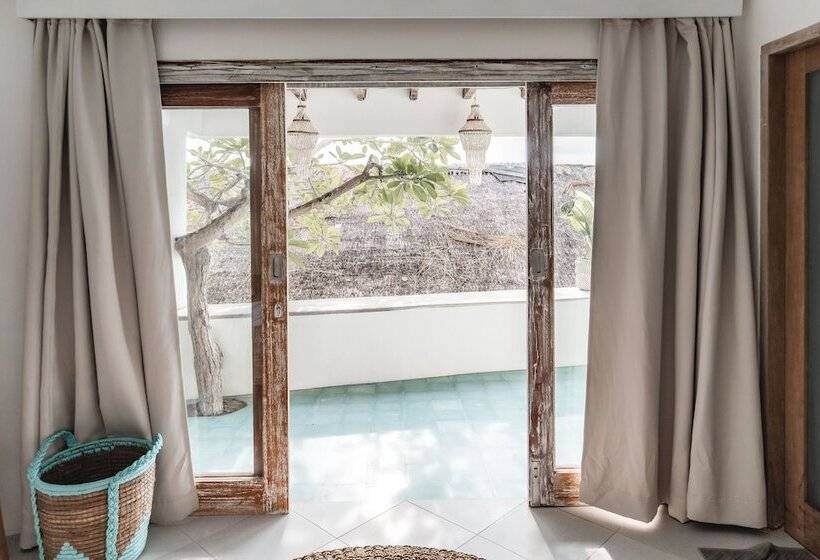 ホテル Blue Ocean Bingin