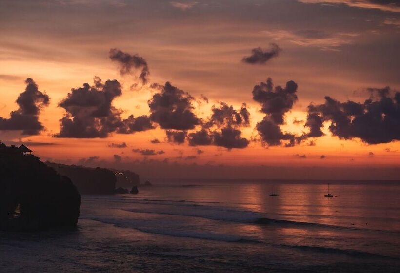 ホテル Blue Ocean Bingin