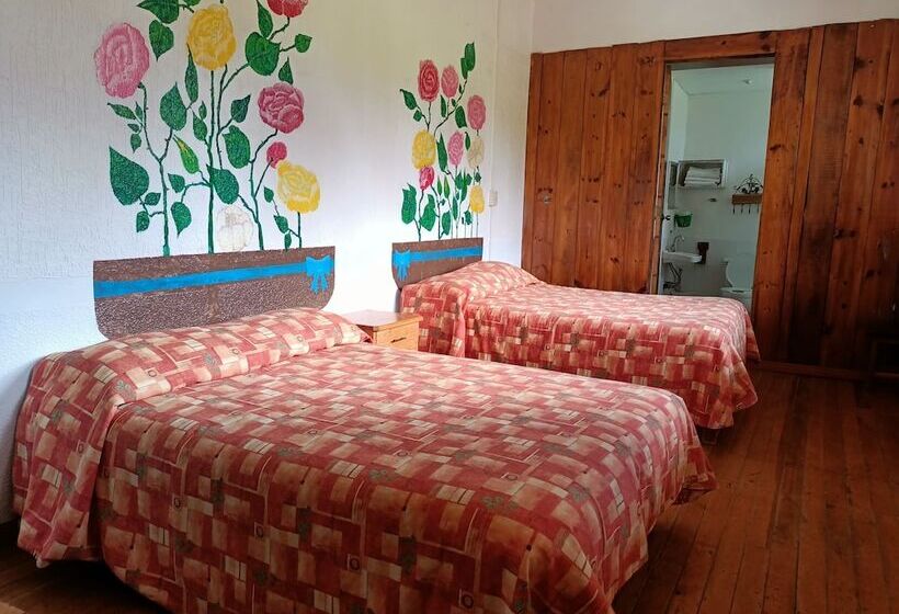 فندق Centro Ecoturistico Del Lago