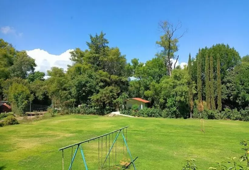 ホテル Centro Ecoturistico Del Lago