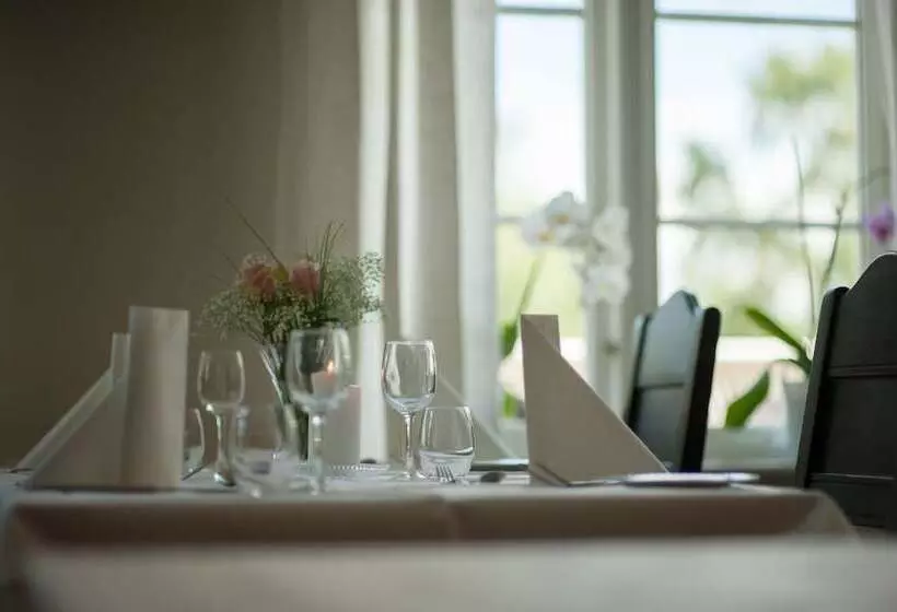 ホテル Dale Gudbrands Gard Kurs & Konferansesenter