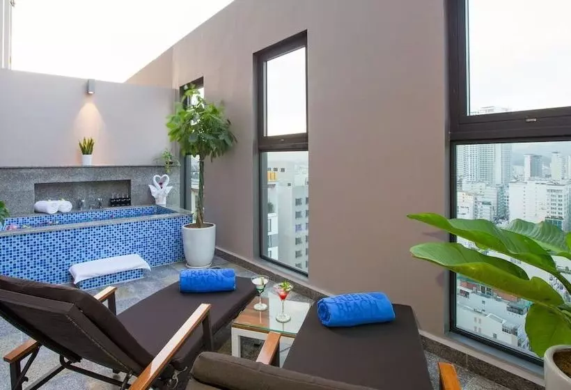 Green Beach Hotel Nha Trang