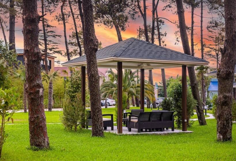 هتل Grigoleti Beach Resort, Trademark Collection By Wyndham