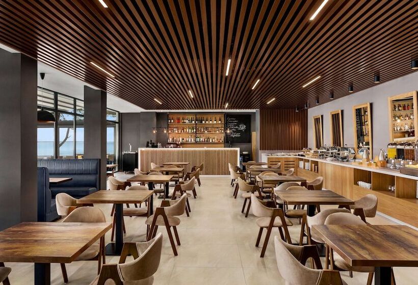 هتل Grigoleti Beach Resort, Trademark Collection By Wyndham