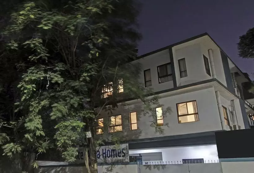 Hotelli Itsy By Treebo  Aura Homes