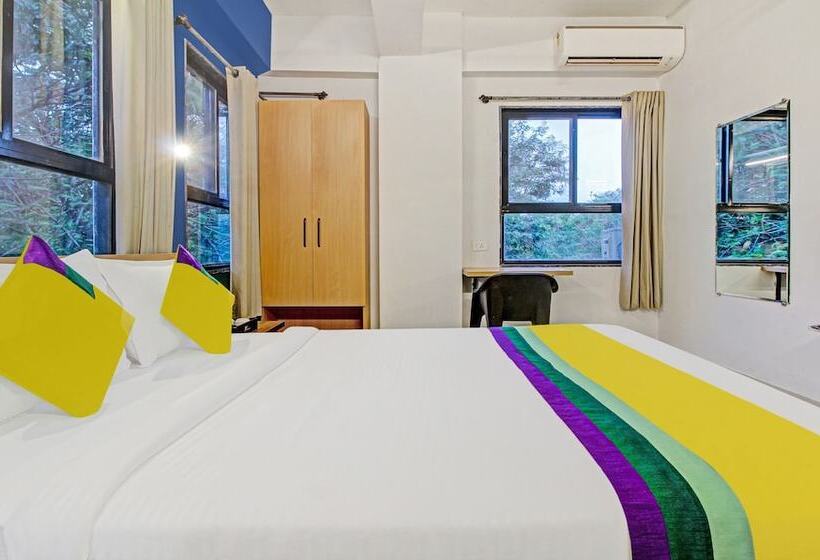 בית מלון כפרי Itsy By Treebo  Aura Homes