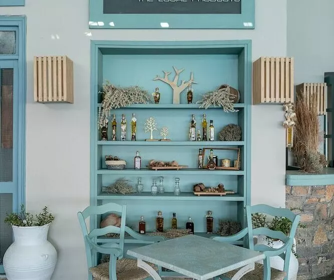 Hotelli Livikon By The Sea