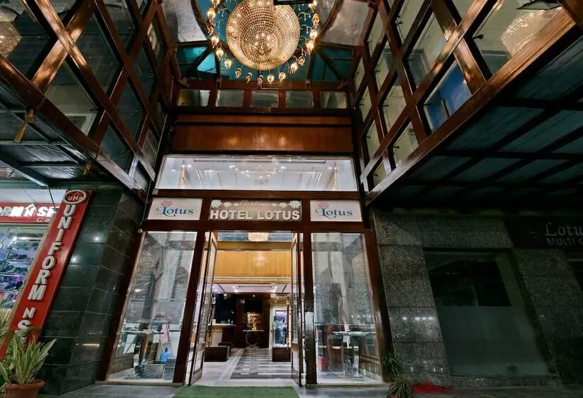 Hotelli New Lotus Paradise