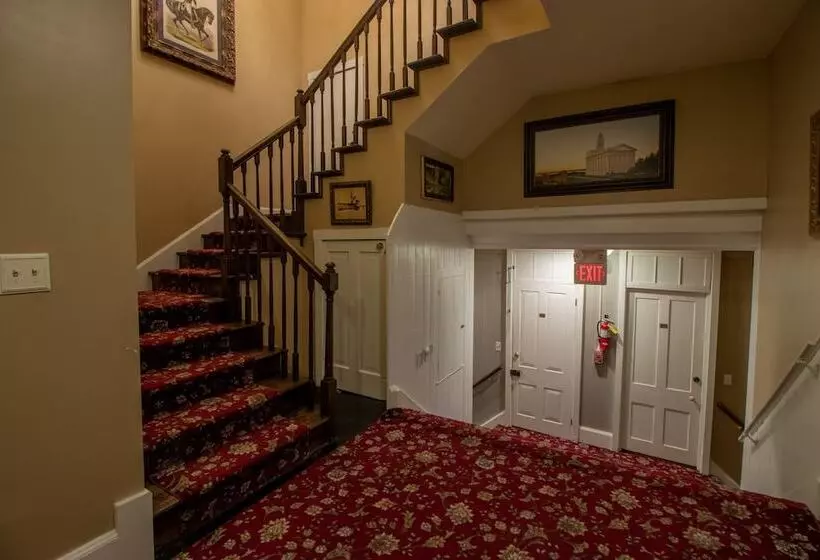 Hotelli Nauvoo Temple House