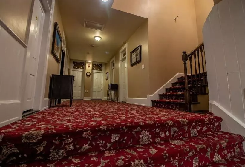 Hotelli Nauvoo Temple House