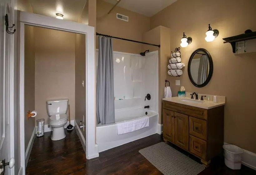 Hotelli Nauvoo Temple House