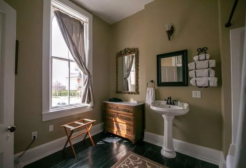 Hotelli Nauvoo Temple House