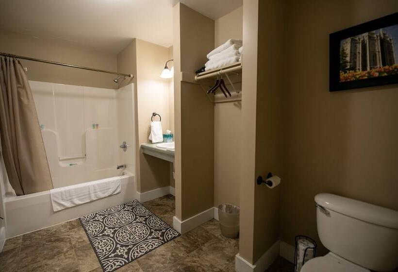 فندق Nauvoo Temple House