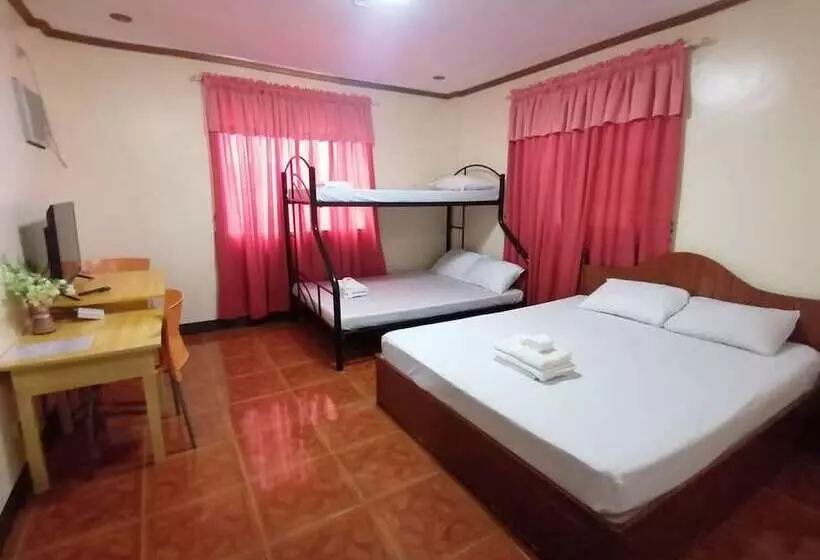 Hotelli Oyo 879  Lauriens Budget  2