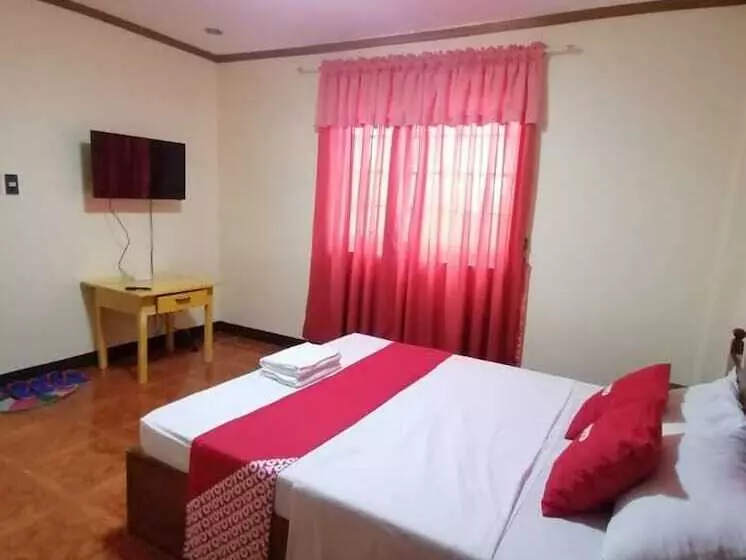 Hotelli Oyo 879  Lauriens Budget  2